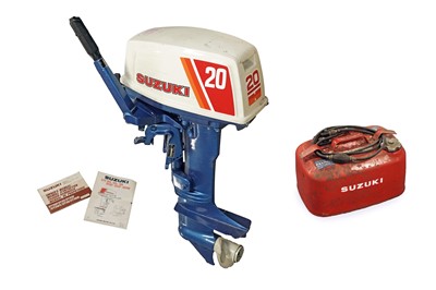 Lot 462 - A Suzuki 20 outboard motor