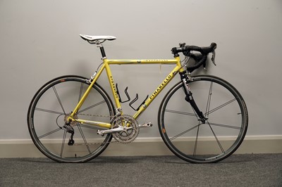 Lot 499 - A Pinarello Monviso bicycle