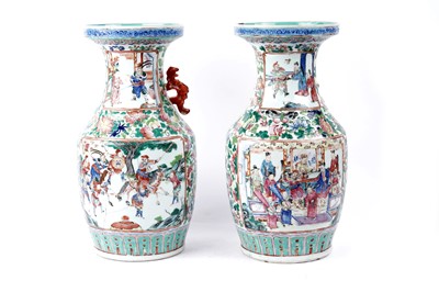 Lot 707 - A pair of late 19th Century Cantonese vases