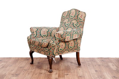 Lot 463 - A substantial Georgian style armchair