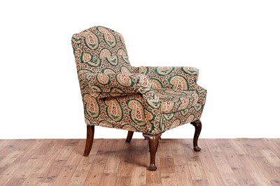Lot 463 - A substantial Georgian style armchair