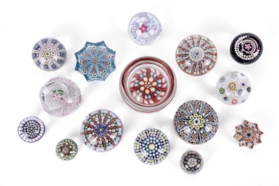 Lot 886 - A collection of glass paperweights