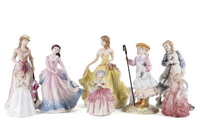 Lot 766 - A collection of Royal Doulton figures