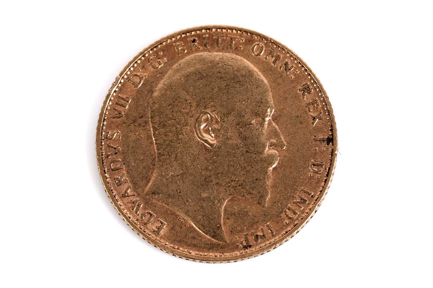 Lot 544 - An Edward VII 1907 gold sovereign