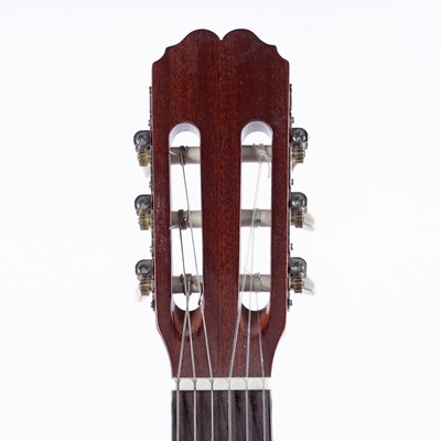 Lot 70 - A CSL Summerfield CG01-08 classical guitar