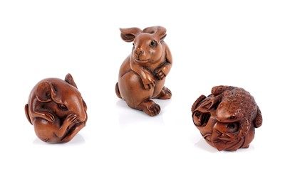 Lot 728 - Three 20th Century carved boxwood netsukes