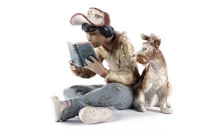 Lot 855 - A Lladro ‘Learning Together’ figure