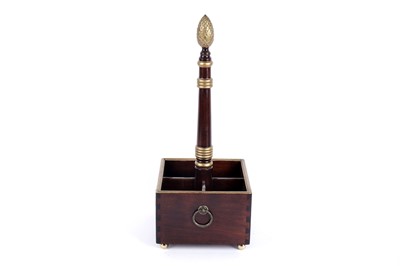 Lot 674 - A 20th Century mahogany and giltwood decanter/wine carrier