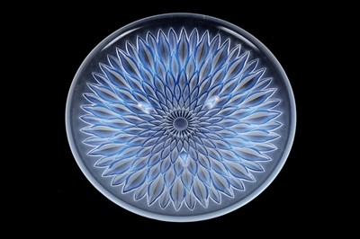 Lot 900 - Possibly Andre Hunebelle for Choisy-le-Roi: an Art Deco opalescent glass bowl