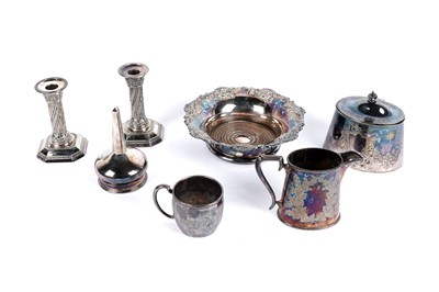 Lot 932 - A collection of Victorian and later silver plate