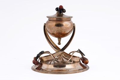 Lot 441 - A Victorian gilt brass inkwell