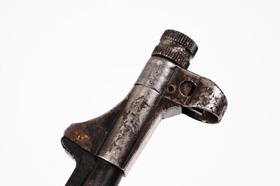 Lot 261 - A deactivated German Second World War MP40 9mm submachine gun
