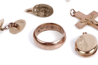 Lot 514 - Gold jewellery including: an Edwardian bar brooch and a spinel eternity ring