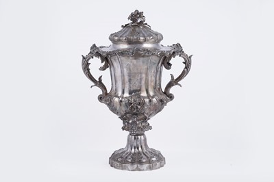 Lot 75 - A William IV silver tea urn or samovar in the form of a two-handled cup and cover