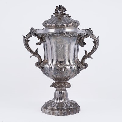 Lot 75 - A William IV silver tea urn or samovar in the form of a two-handled cup and cover