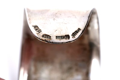 Lot 563 - Scandinavian Modernist silver jewellery including a pendant by Palle Bisgaard