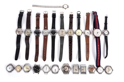 Lot 786 - A selection of non-working wristwatches