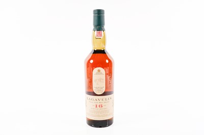 Lot 55 - A bottle of Lagavulin 16 Year Old Single Islay Malt Whisky