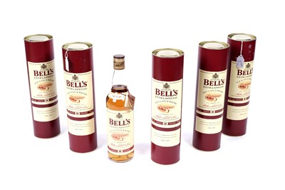 Lot 31 - Five bottles of Bell's Extra Special Old Scotch Whisky