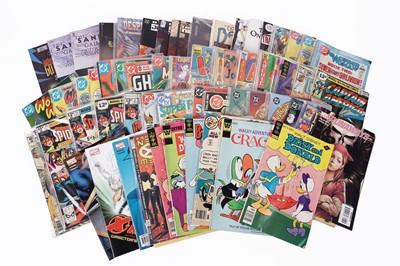 Lot 319 - A selection of comics and graphic novels