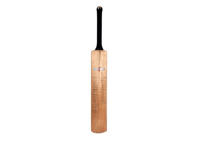 Lot 418 - Cricket interest: a Grey-Nicholls, Stuart Leary signed cricket bat
