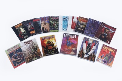 Lot 527 - Graphic novels by independent publishers