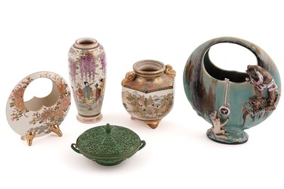 Lot 266 - A collection of Oriental ceramics