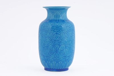 Lot 245 - A Chinese porcelain monochrome turquoise glazed vase