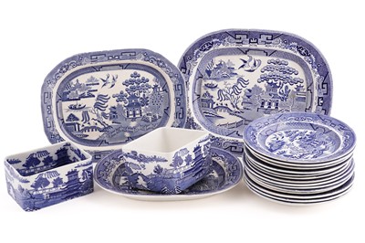 Lot 313 - A collection of 19th Century blue and white ‘Willow’ pattern plates