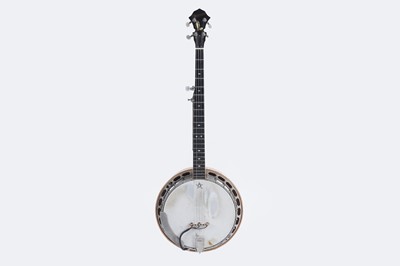 Lot 51 - An Oakwood five-string G banjo