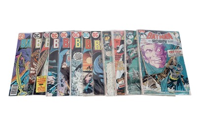 Lot 811 - Batman by DC Comics