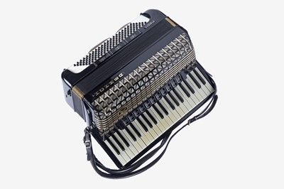 Lot 12 - A Hohner Atlantic IV Deluxe accordion