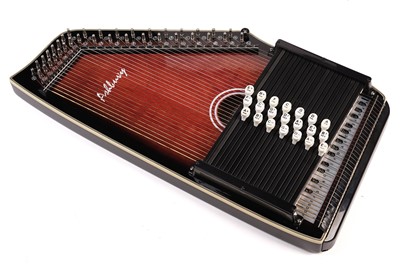 Lot 50 - An Ashbury Autoharp GR6304