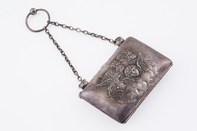 Lot 296 - An Edwardian small silver purse