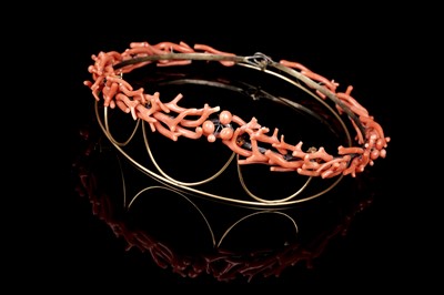 Lot 502 - A 19th Century coral tiara