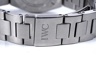 Lot 617 - IWC: a stainless steel cased midsized automatic wristwatch