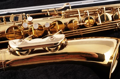 Lot 9 - A Julius Keilwerth tenor saxophone