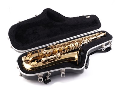 Lot 9 - A Julius Keilwerth tenor saxophone