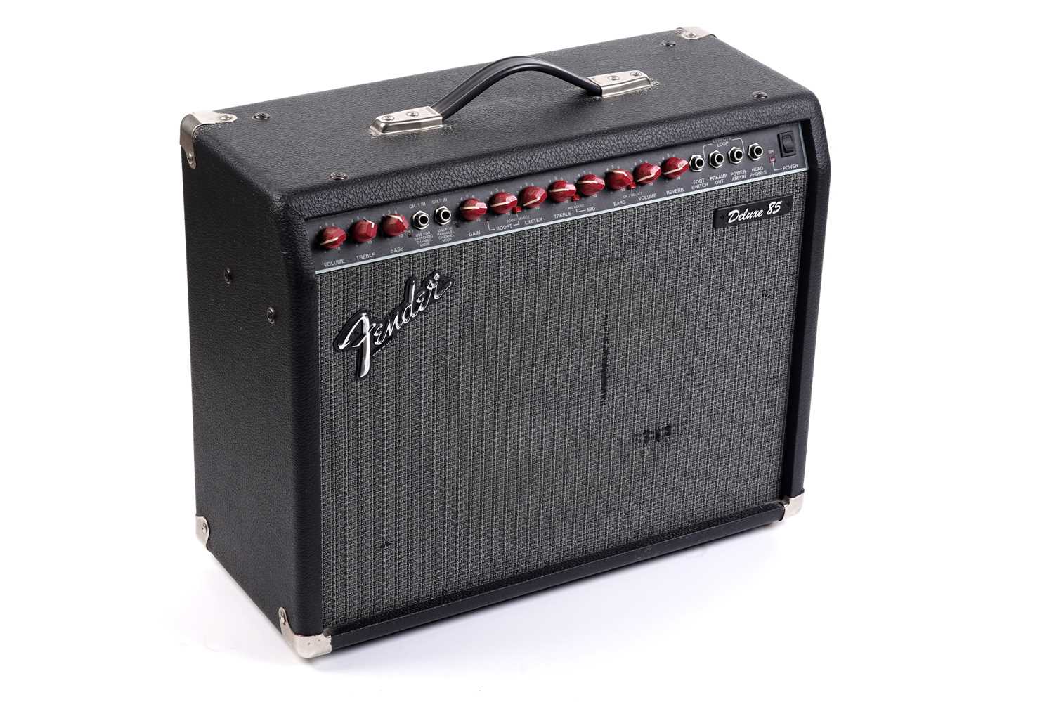Lot 186 - A Fender Deluxe 85 guitar amplifier