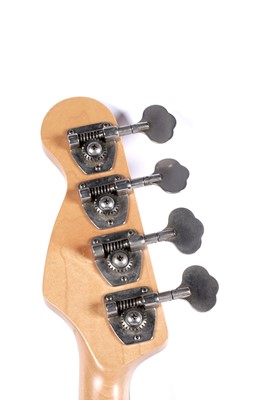 Lot 131 - A Jazz style bass
