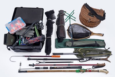 Lot 764 - A fishing tackle box and its contents