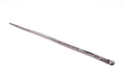Lot 404 - An Elizabeth I/James I silver bodkin