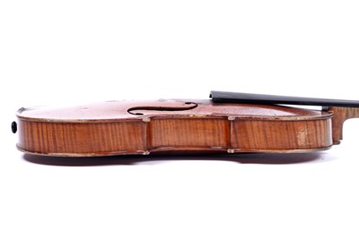 Lot 30 - A Thomas Craig violin
