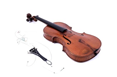 Lot 30 - A Thomas Craig violin