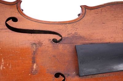Lot 30 - A Thomas Craig violin
