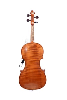 Lot 30 - A Thomas Craig violin