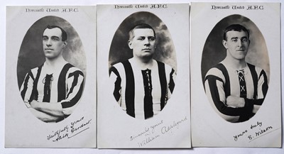 Lot 443 - A collection of signed early 20th Century Newcastle United A.F.C postcards