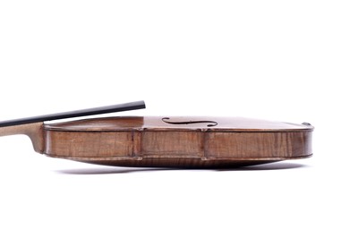 Lot 36 - An English violin labelled 'Hugh Junor'