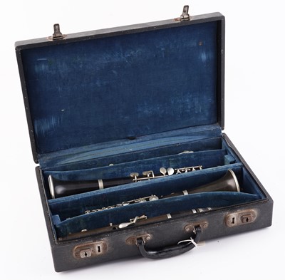 Lot 4 - A pair of Hawkes clarinets