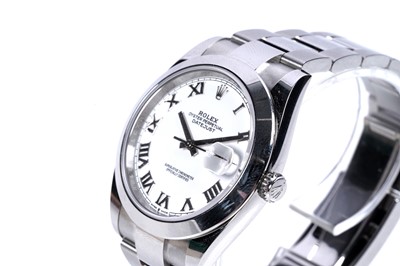Lot 753 - Rolex Oyster Perpetual Datejust: a stainless steel cased automatic wristwatch